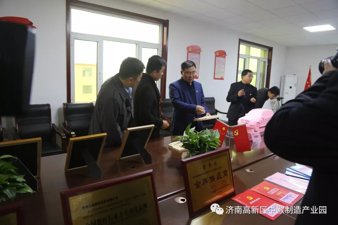 香港藏宝阁990888查询